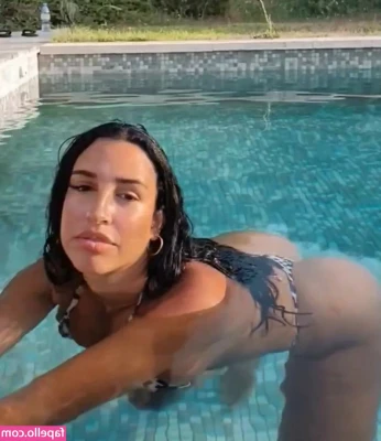 Tania Barbosa [ tania-barbosa ] - Fuck me in front of the mirror