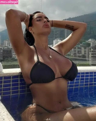 Tania Barbosa [ tania-barbosa ] - I know, you like me in shiny vinyl catsuit😈💦 I think, the pink