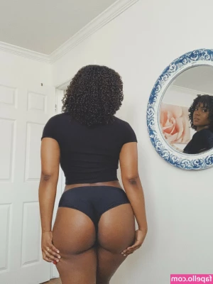 Gracie Golden [ gracie-golden ] - Und weil ich gerade noch Lust hatte hier ein weiteres nettes teasing