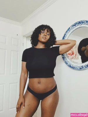 Gracie Golden [ gracie-golden ] - POV when I m getting ready to shove that asshole where it belongs