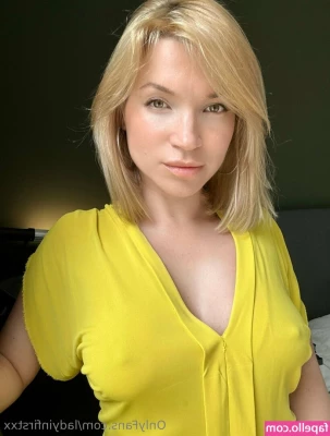 ladyinfirstxx - Do you like how my Dick looks in the shower
