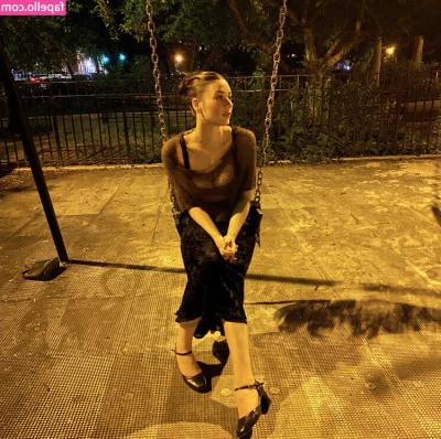 Mikaila71002 - Stream started at 10/30/2021 11:07 pm  I'm going to take a shower