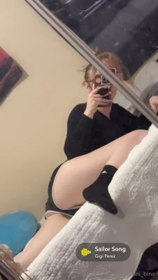 bunni_binx [ bunni-binx ] - Its gonna be a long day at work
