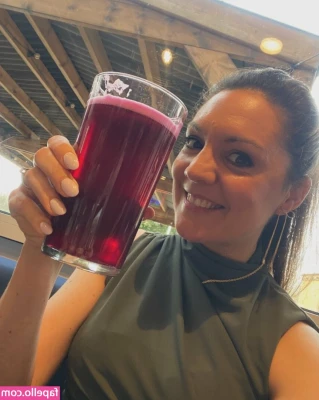 Laura Tobin [ laura-tobin ] - The shrinking-clit Chastity-threatment! 🔐  Second month: Sissy