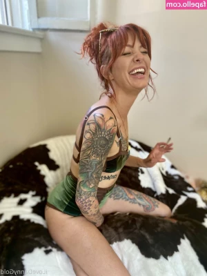 thedannygoldexperience - It was someone s birthday  Guess where that cake ended up   Adivina