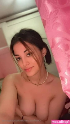 redheadragonvip - Tell me what you like better for dessert- 🍦Ice cream or 🍫