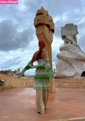 redheadragonvip - A real gentleman starts with the front and finishes with the back