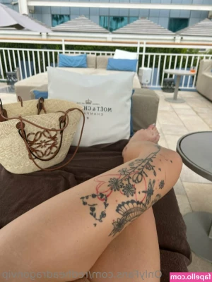 redheadragonvip - Face😏