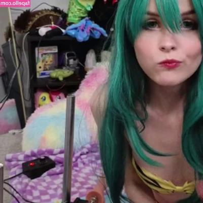Bunnie Jade [ bunnie-jade-4 ] - I love rating cocks, will yours be the next one? 💦