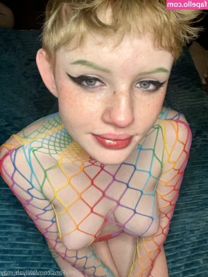 aaliyah_may [ aaliyah-may ] - I’m ready for you baby 💋
