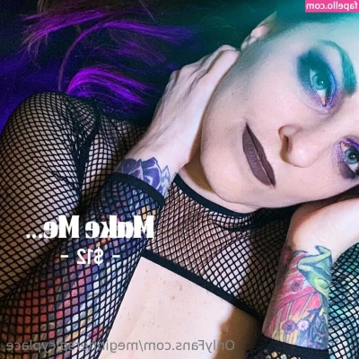 meginherspicyplace - Waiting something