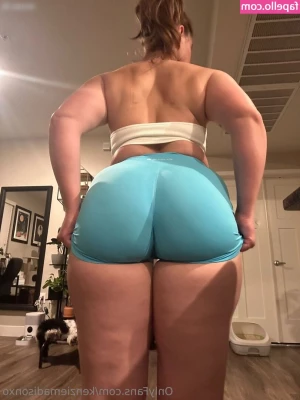 Kenzie Madison [ kenzie-madison ] - My skirt may be to short.... I don’t know what do you think senpai?
