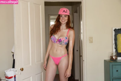 Sabrina Lynn [ sabrina-lynn ] - Lmao me and trav so lit we can t even kiss properly