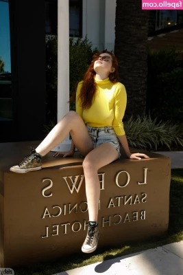Sabrina Lynn [ sabrina-lynn ] - You see me like this   WYD BABE