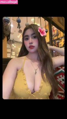 Loislane Evangelista [ loislane-evangelista ] - Tip me guys For a hot tub stream