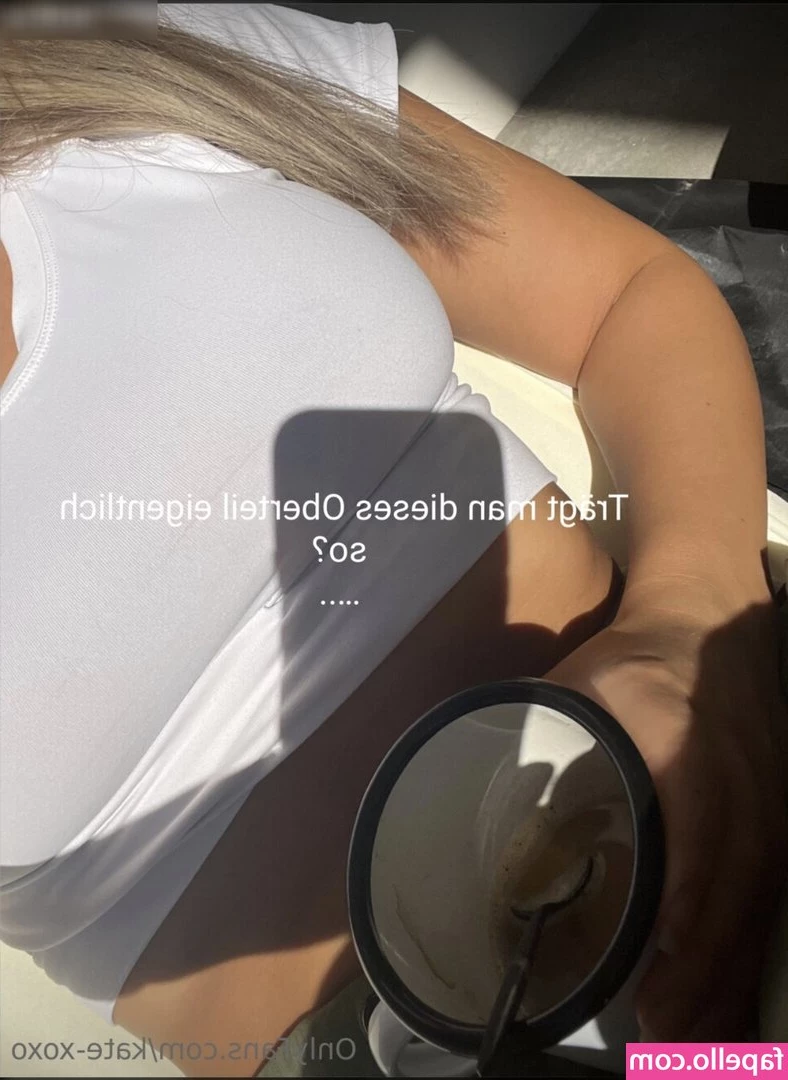 Kate xoxo [ kate-xoxo ] - Mmm down to just my bra and panties now     Someone Tell me what to do