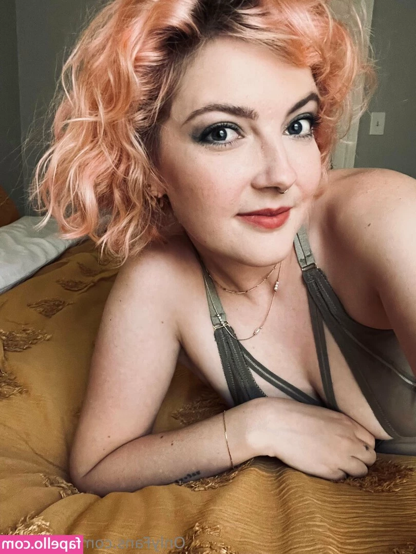 syd_spicy [ syd-spicy ] - Breakfast is served in the dms 🤪