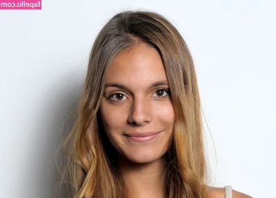 Caitlin Stasey [ caitlin-stasey ] - We can do anal only if you cum in my pussy, deal? 😉😈💕