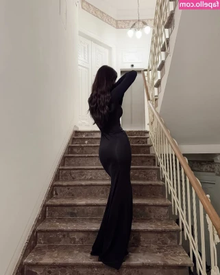 Natalia Karczmarczyk [ natalia-karczmarczyk ] - Three Goddesses just fucking each other... 🤩 Check your Dms