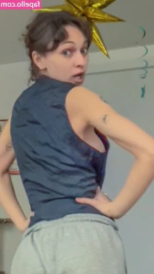 Dylan Troesken [ dylan-troesken ] - Good morning! Happy Titty Tuesday! Go ahead and tip $5 to get a sexy