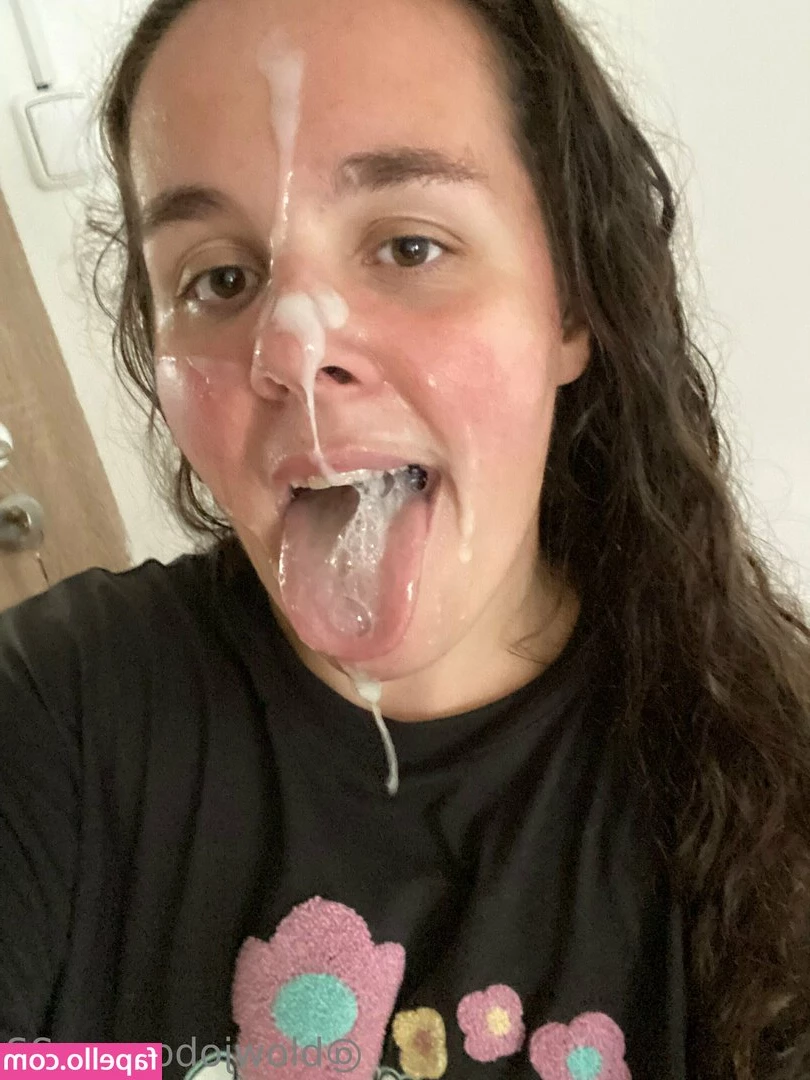 bjqueen23 - Got to go to work  all i want to do is stay home and cum for you