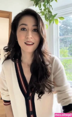 Mina Kimes [ mina-kimes ] - Where are my armpit loving fans?