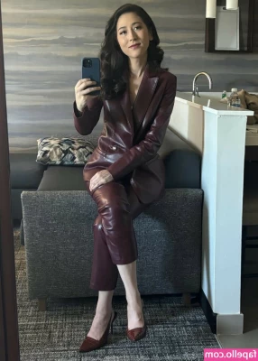 Mina Kimes [ mina-kimes ] - What’s your biggest kink? 🤭
