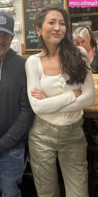 Mina Kimes [ mina-kimes ] - Why yes Ofcourse I’ll be your valentine 💝 thought you’d never