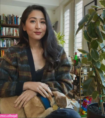 Mina Kimes [ mina-kimes ] - Open front