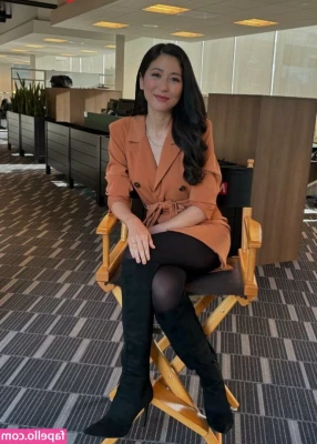 Mina Kimes [ mina-kimes ] - Who wants to see the first video of the weekend     Iamthebestdentist