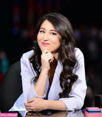 Mina Kimes [ mina-kimes ] - What s everyone watching on Netflix  Guess what I m watching