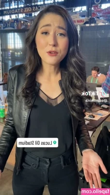 Mina Kimes [ mina-kimes ] - Woke up feeling so horny. Someone please fuck me right now 🤤