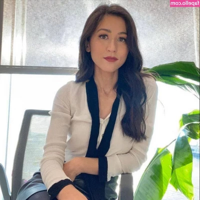Mina Kimes [ mina-kimes ] - Stuck somewhere between The Girl Next Door and Manic Pixie Dream Girl