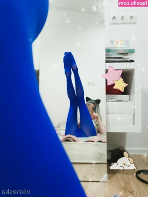 vikneskafree - Tell me what you want to do to me!