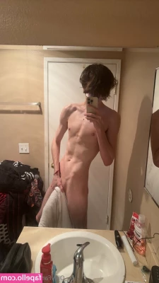sfafree - Some bondage fun for a new video update coming to my c4s store :)