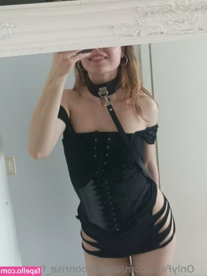anyamoonrise_freepage [ anyamoonrise-freepage ] - ## This busty student @lioranyx wants to show you her flexible horny