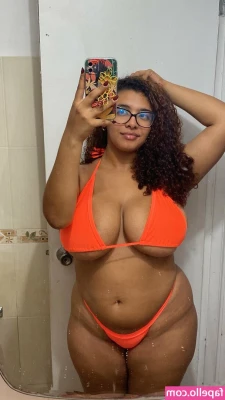 Karla Turner [ karla-turner ] - behind the scenes of a custom <3