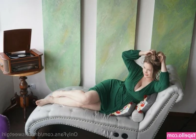 dreamsweetgirl - Baby, I want to show you how excited I think about you! My pussy gets