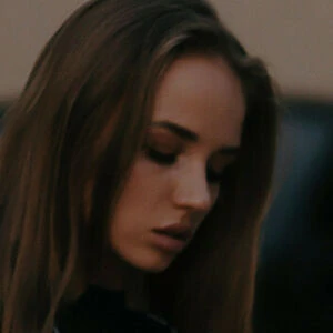 sharlotta_bell