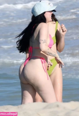 Noah Cyrus [ noah-cyrus ] - El set quedo bien chulo   ya sabes que hacer si quieres ver contenido