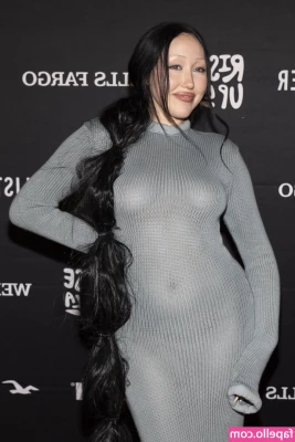 Noah Cyrus [ noah-cyrus ] - hi everyone  im still working on getting my banking info updated and