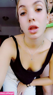 Noah Cyrus [ noah-cyrus ] - Which daddy look do you like better