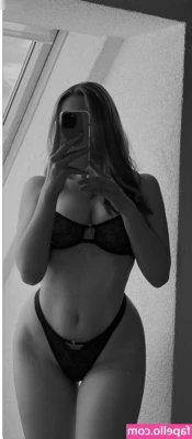 Lara_mde [ lara-mde ] - I want you to know I m a dirty little slut when I wear things like