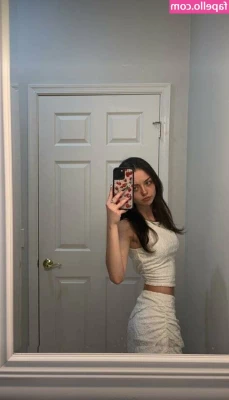 nadya.yereminn [ nadya-yereminn ] - Post gym shower
