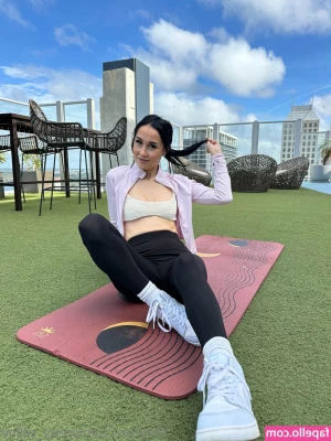 pretty_celine [ pretty-celine ] - My phone was broke I m posting hella content tonight I PROMISE