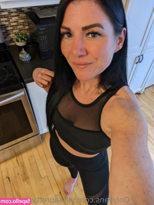 ylissaprettyman - Titties for days
