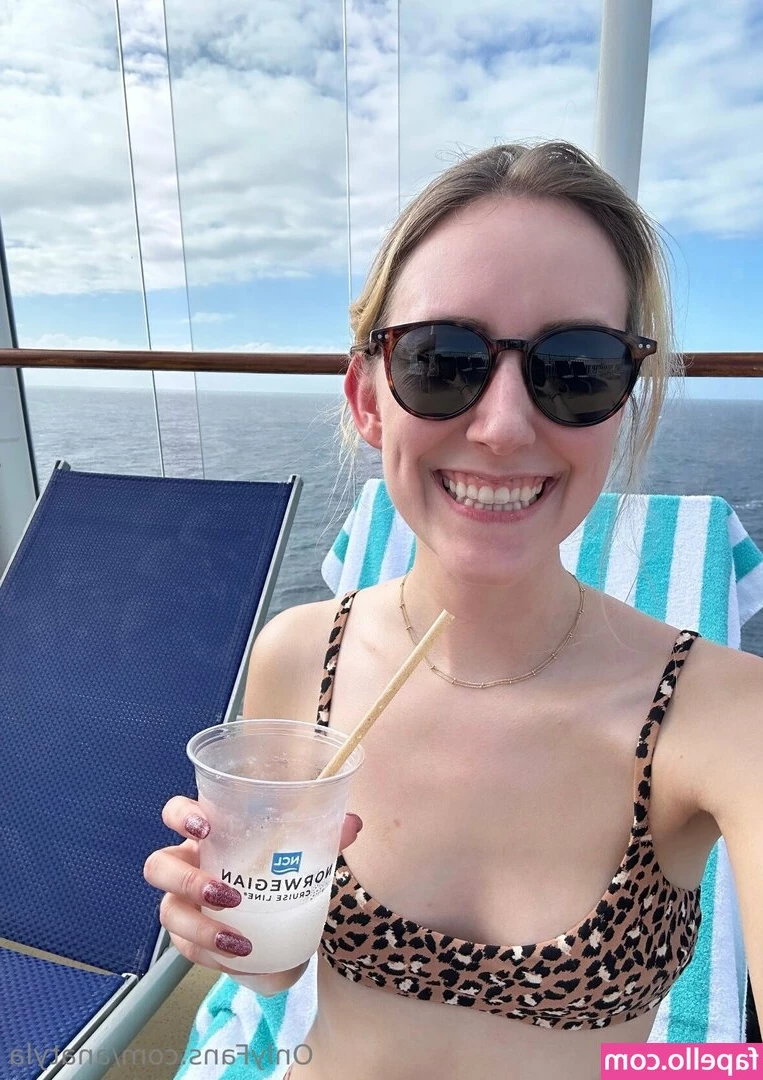 anatyla [ anatyla-1 ] - Don t forget your sunscreen