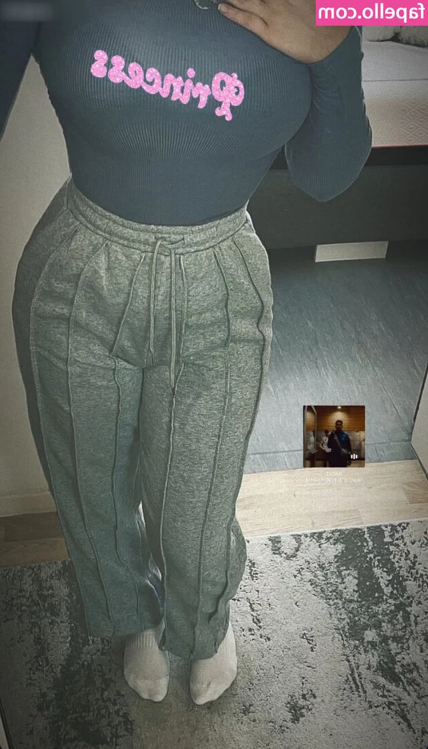 Zeynohijabi - Goodnight   im exhausted from filming all day  I officially have an