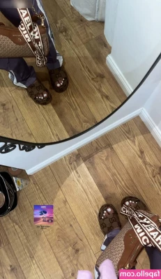 Zeynohijabi - Just a short gif from my shower video