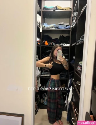 Pelegsaar - Mommy needs her tits sucked
